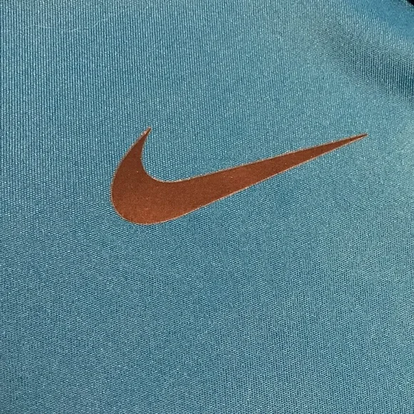 Nike Dri-Fit Shirt - Picture 2 of 7